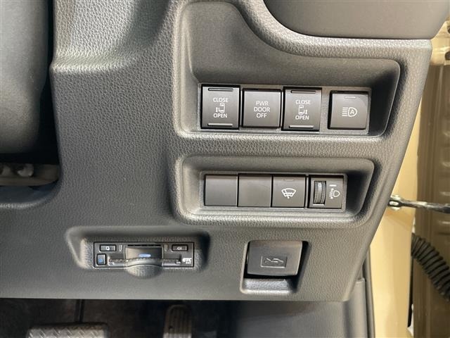 Toyota SIENTA 2025 7675194-9