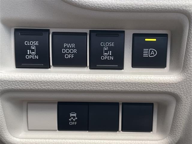 Toyota SIENTA 2025 7675206-9
