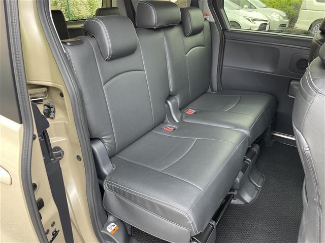 Toyota SIENTA 2025 7675208-8