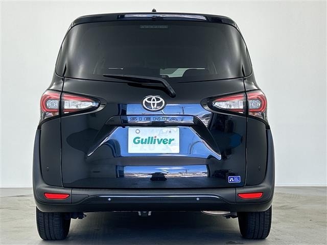 Toyota SIENTA 2022 7675211-11