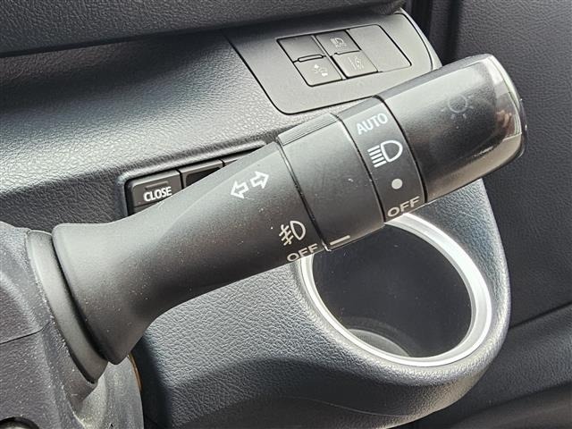Toyota SIENTA 2018 7675225-9