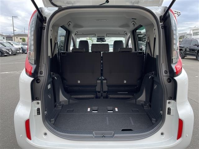 Toyota SIENTA 2026 7675268-11