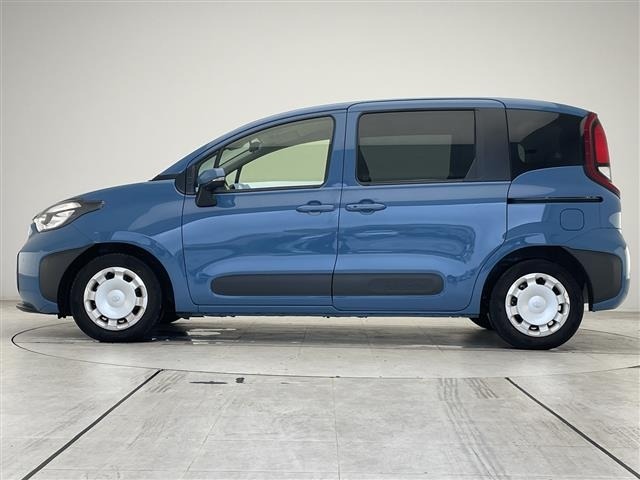 Toyota SIENTA 2024 7675285-2