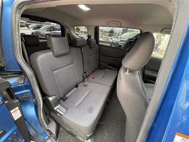 Toyota SIENTA 2017 7675294-10