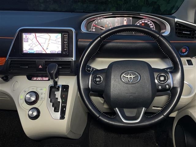 Toyota SIENTA 2016 7675345-4