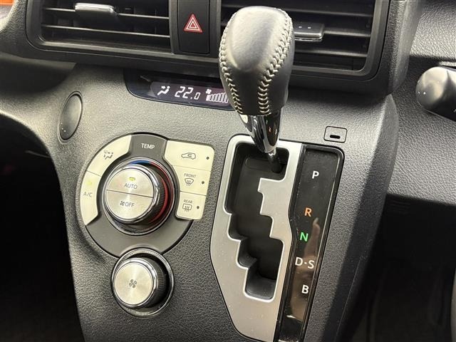Toyota SIENTA 2019 7675357-8