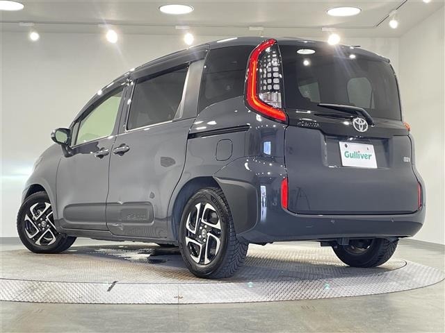 Toyota SIENTA 2023 7675388-14