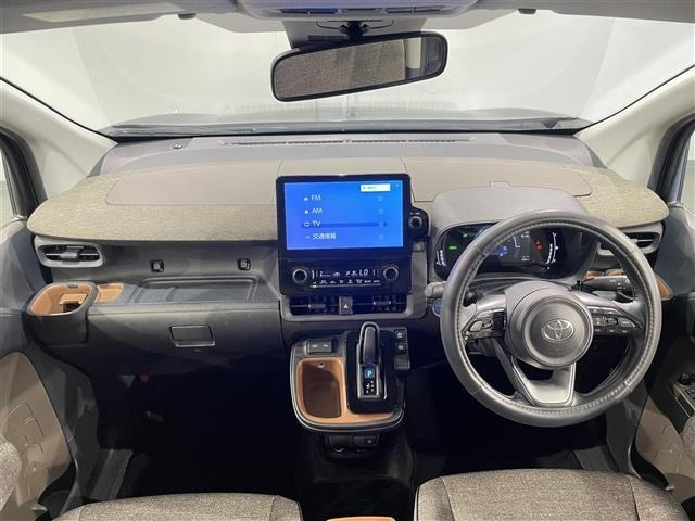 Toyota SIENTA 2023 7675388-15