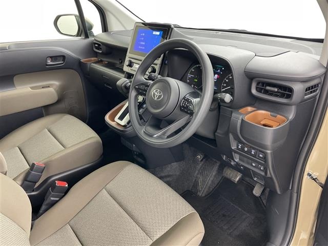 Toyota SIENTA 2025 7675391-4