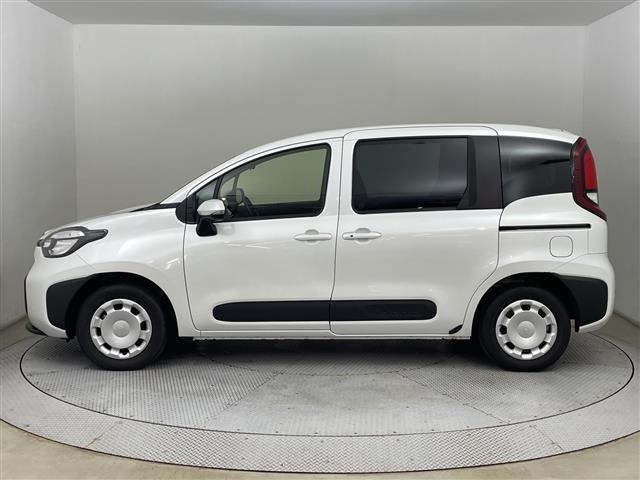 Toyota SIENTA 2025 7675406-19