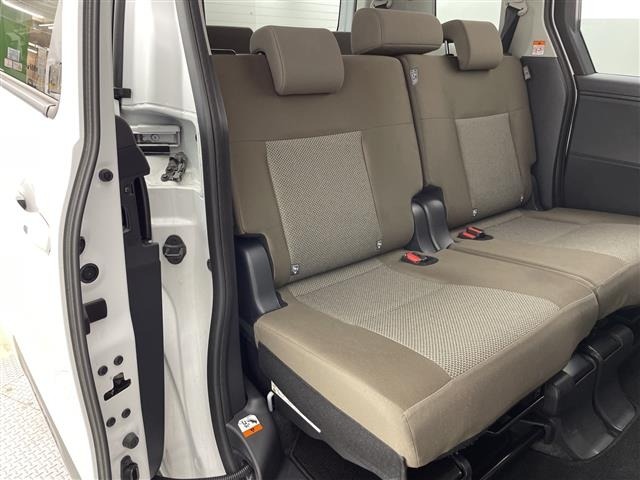 Toyota SIENTA 2025 7675406-5