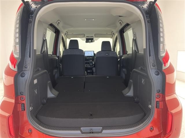 Toyota SIENTA 2023 7675423-12