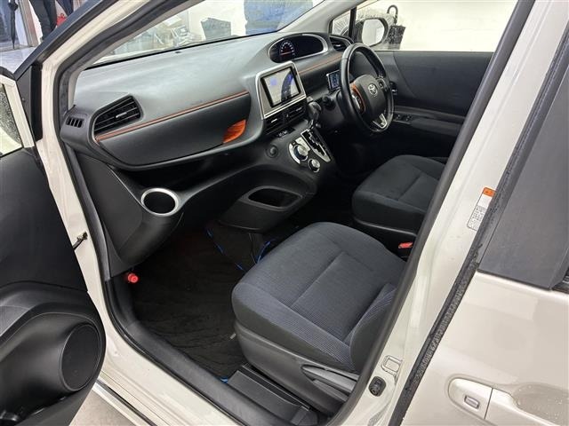 Toyota SIENTA 2016 7675436-4