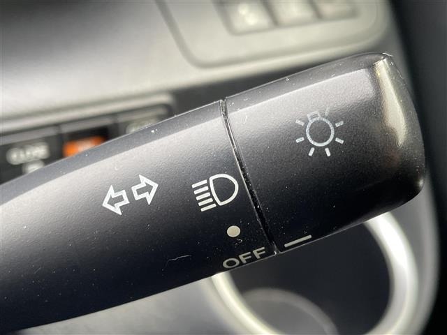Toyota SIENTA 2017 7675438-4