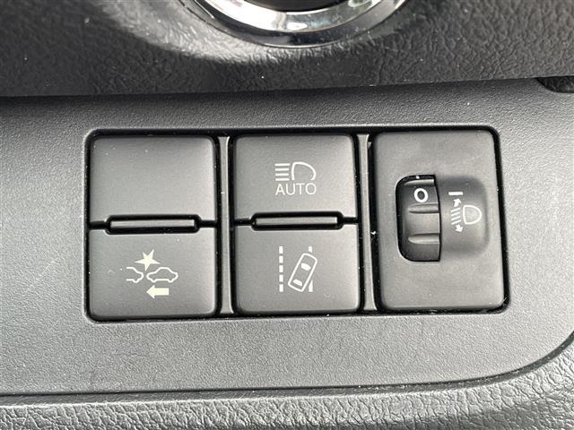 Toyota SIENTA 2017 7675438-7