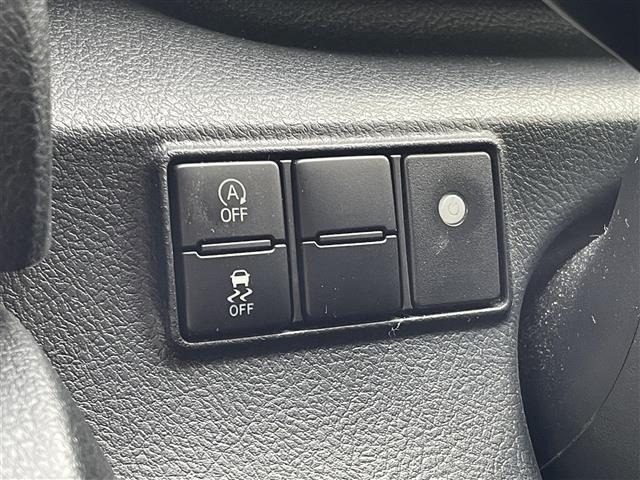 Toyota SIENTA 2017 7675438-8