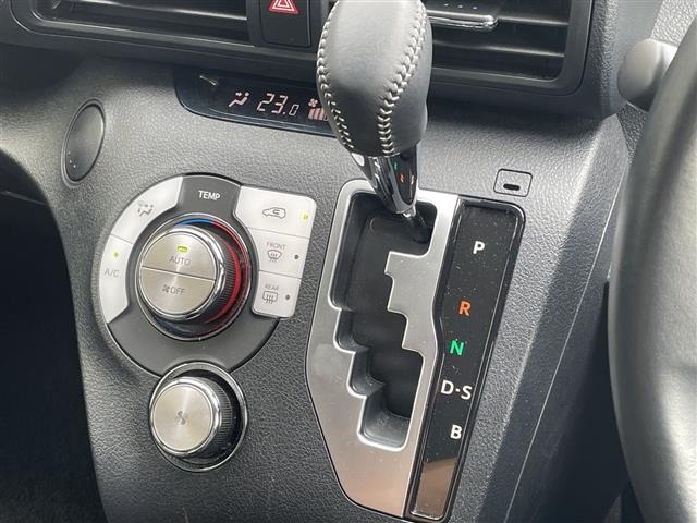 Toyota SIENTA 2019 7675439-14