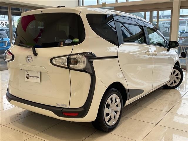 Toyota SIENTA 2017 7675446-2
