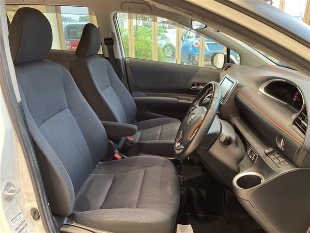 Toyota SIENTA 2017 7675446-7