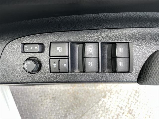 Toyota SIENTA 2019 7675448-9