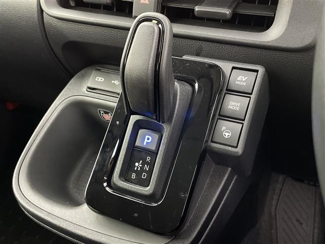 Toyota SIENTA 2025 7675449-3