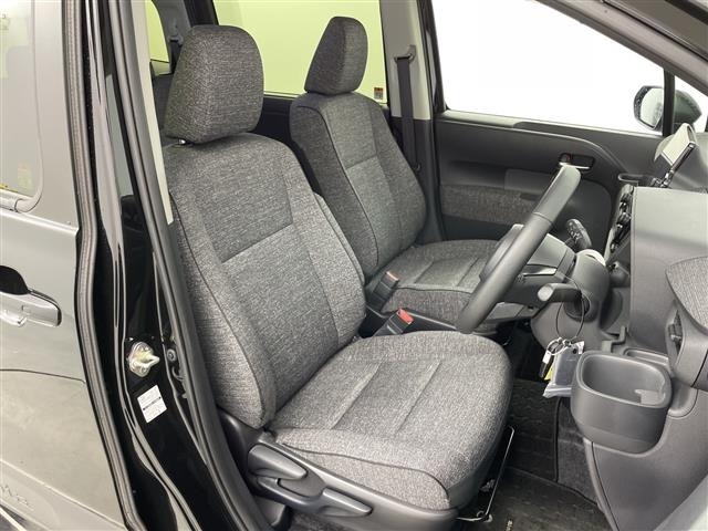 Toyota SIENTA 2025 7675449-4