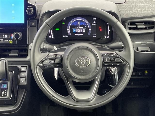 Toyota SIENTA 2025 7675449-7