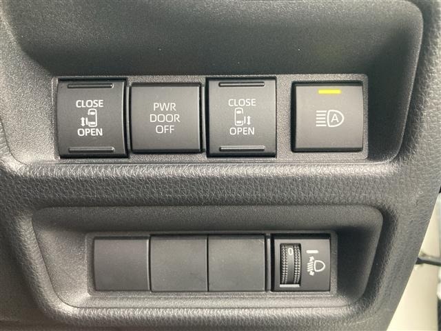 Toyota SIENTA 2023 7675453-11