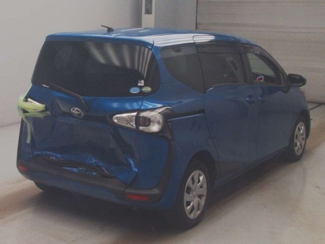Toyota SIENTA 2016 7675457-1