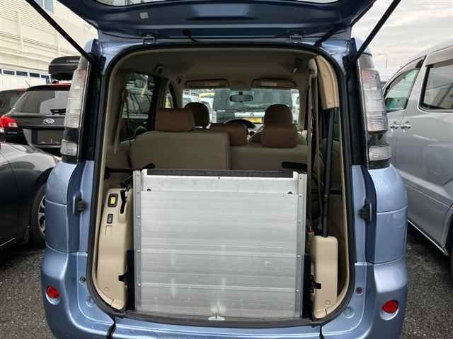 Toyota SIENTA 2013 7675463-10