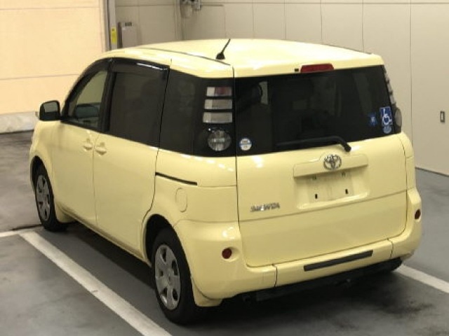 Toyota SIENTA 2008 7675465-1