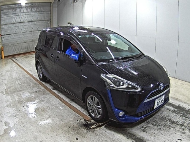 Toyota SIENTA 2015 7675479-0
