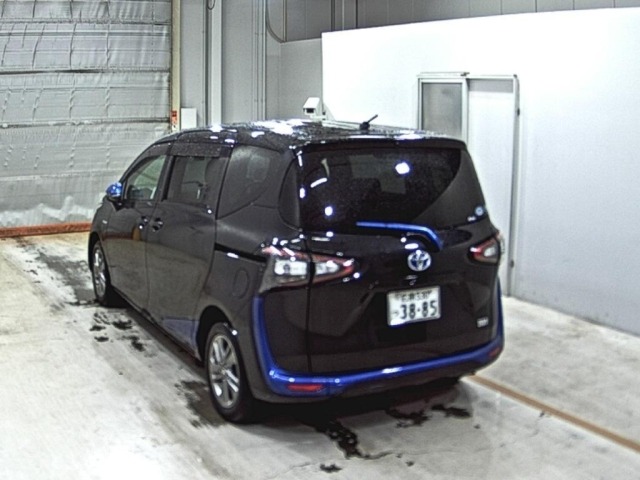 Toyota SIENTA 2015 7675479-1