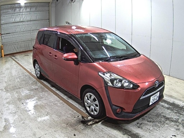 Toyota SIENTA 2016 7675488-0