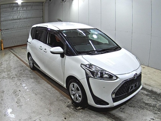 Toyota SIENTA 2020 7675490-0