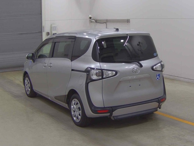 Toyota SIENTA 2017 7675500-1