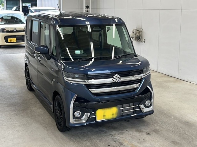 Suzuki SPACIA 2024 7683023-4