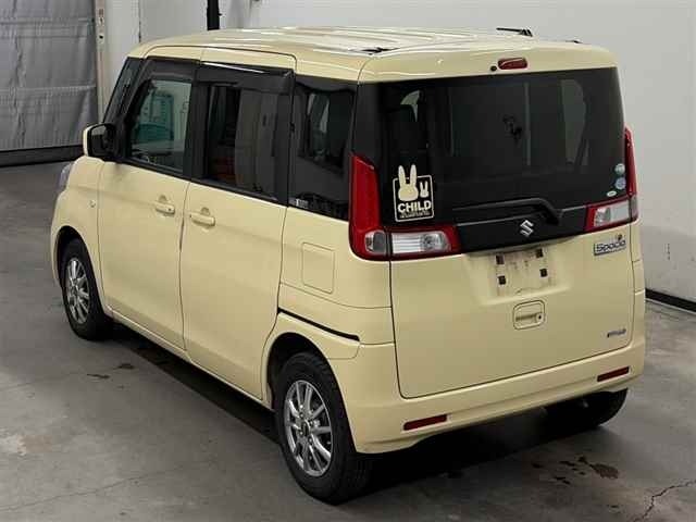 Suzuki SPACIA 2015 7683105-1