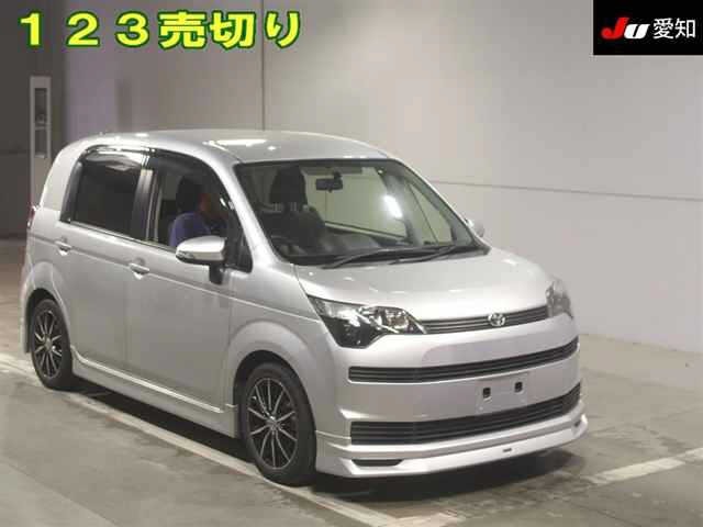 Toyota SPADE 2013 7688348-0