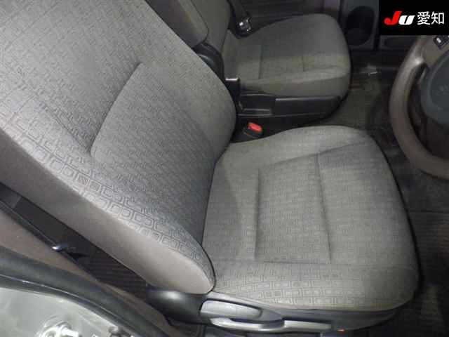 Toyota SPADE 2013 7688348-6