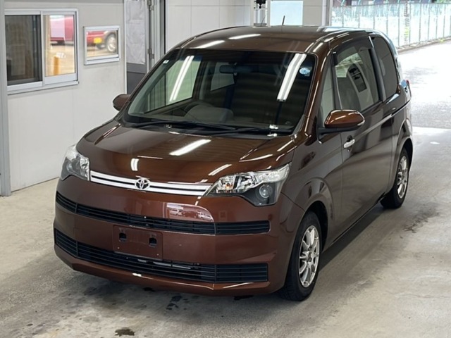 Toyota SPADE 2016 7688349-0