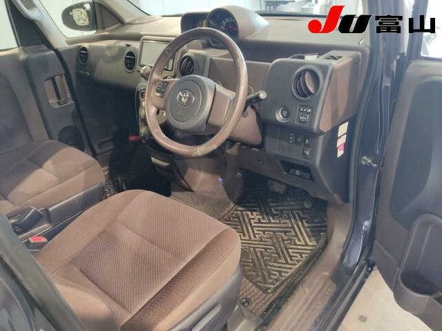 Toyota SPADE 2012 7688351-6