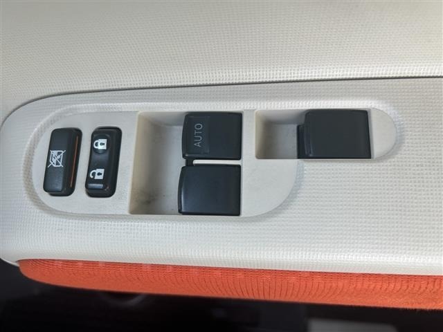 Toyota SPADE 2015 7688353-2