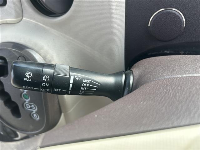 Toyota SPADE 2015 7688353-5