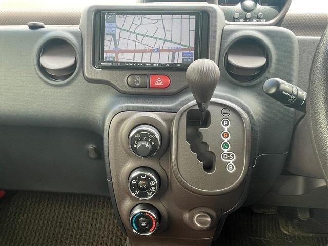 Toyota SPADE 2013 7688354-1