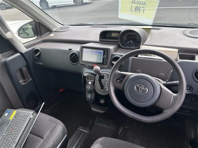 Toyota SPADE 2013 7688362-2