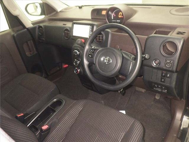Toyota SPADE 2019 7688364-3