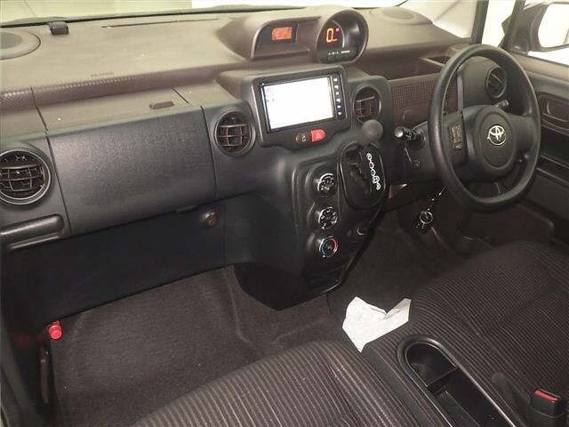Toyota SPADE 2019 7688364-4
