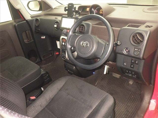 Toyota SPADE 2017 7688365-3