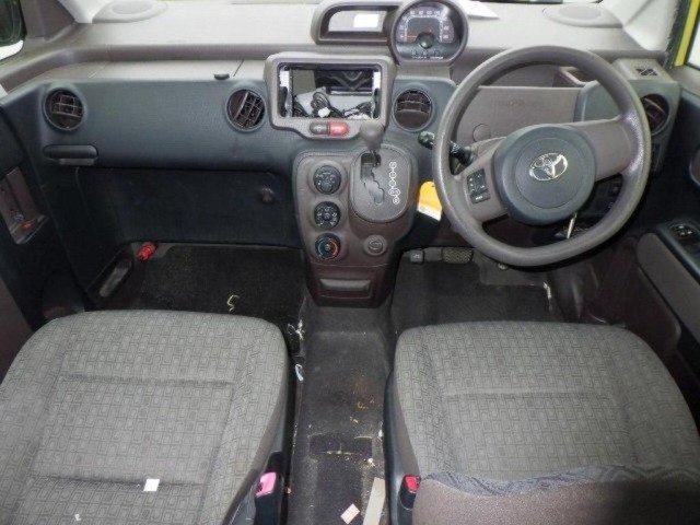 Toyota SPADE 2015 7688368-3